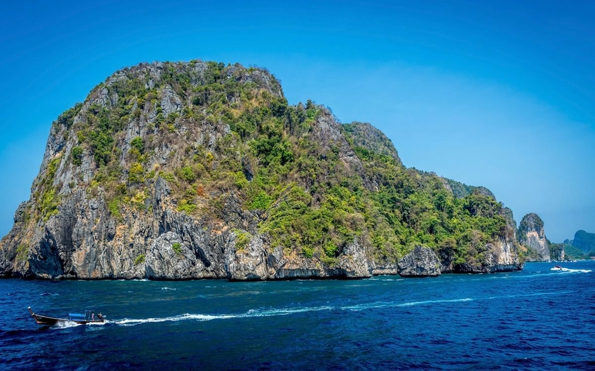 Koh Phi Phi, Andaman Islands, Thailand